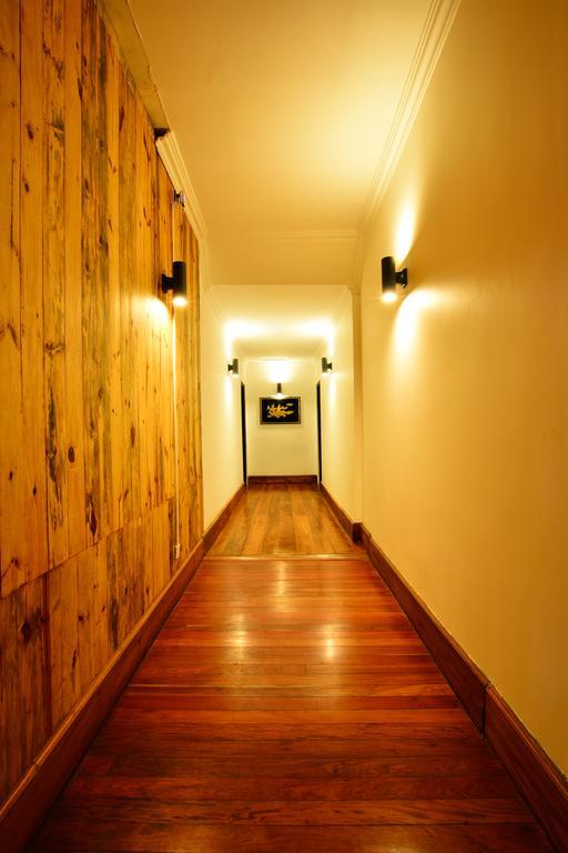 ניאונגשווה The Manor Hotel מראה חיצוני תמונה