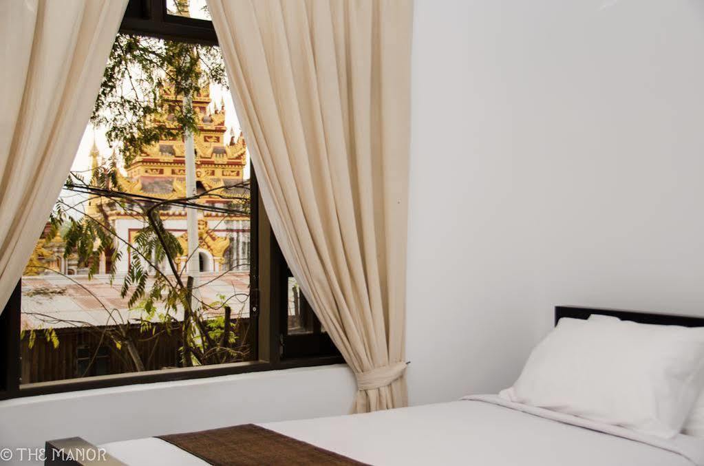 ניאונגשווה The Manor Hotel מראה חיצוני תמונה